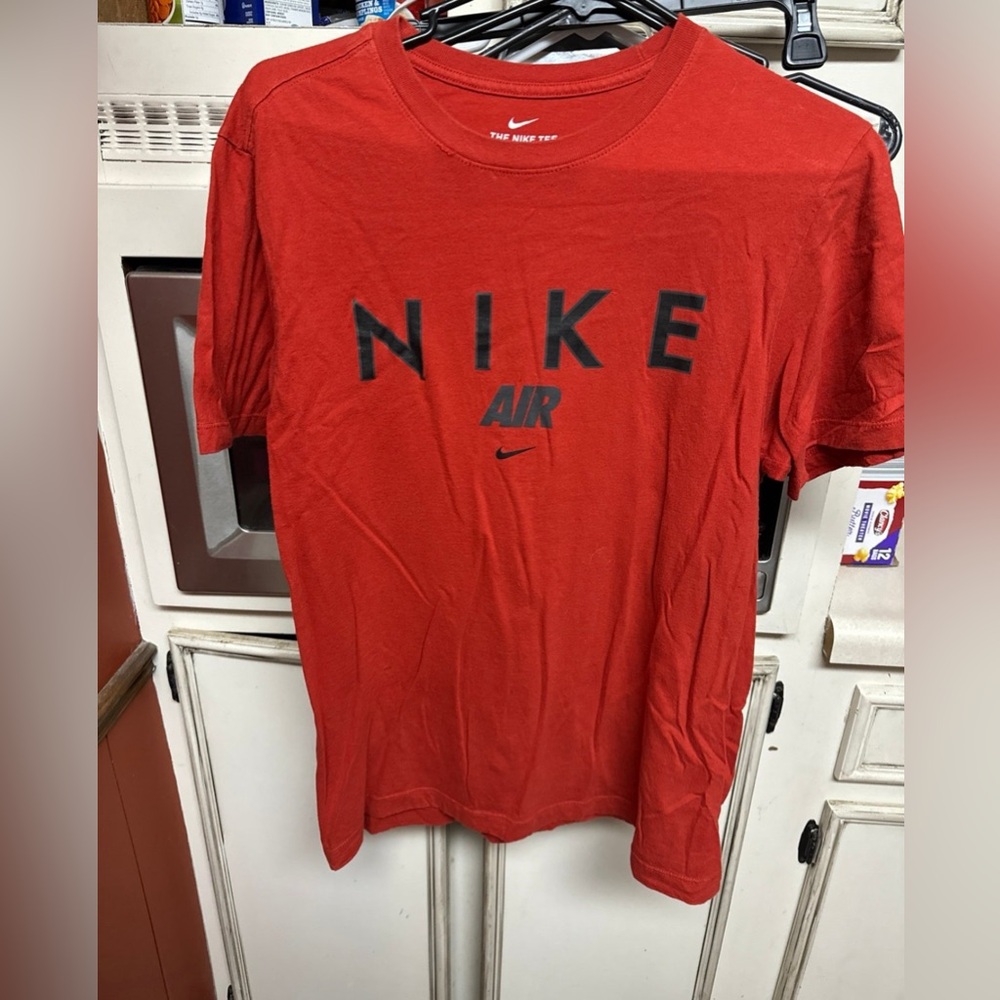 Nike tshirt